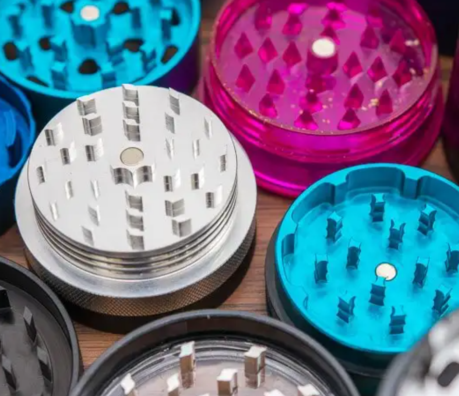 High-Quality Cannabis Grinders
